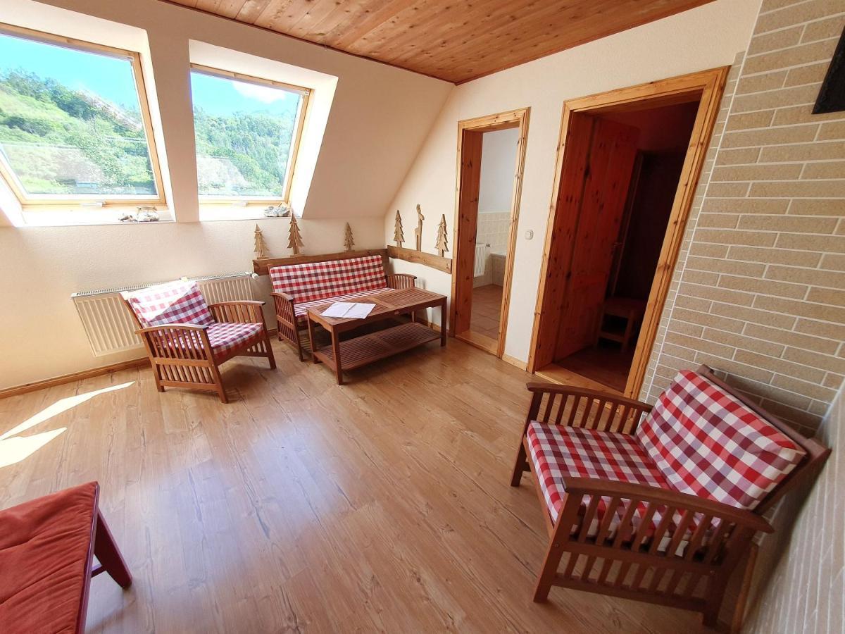 Das Gruene Haus Am Hexenstieg Höhlenort Rübeland Exterior foto